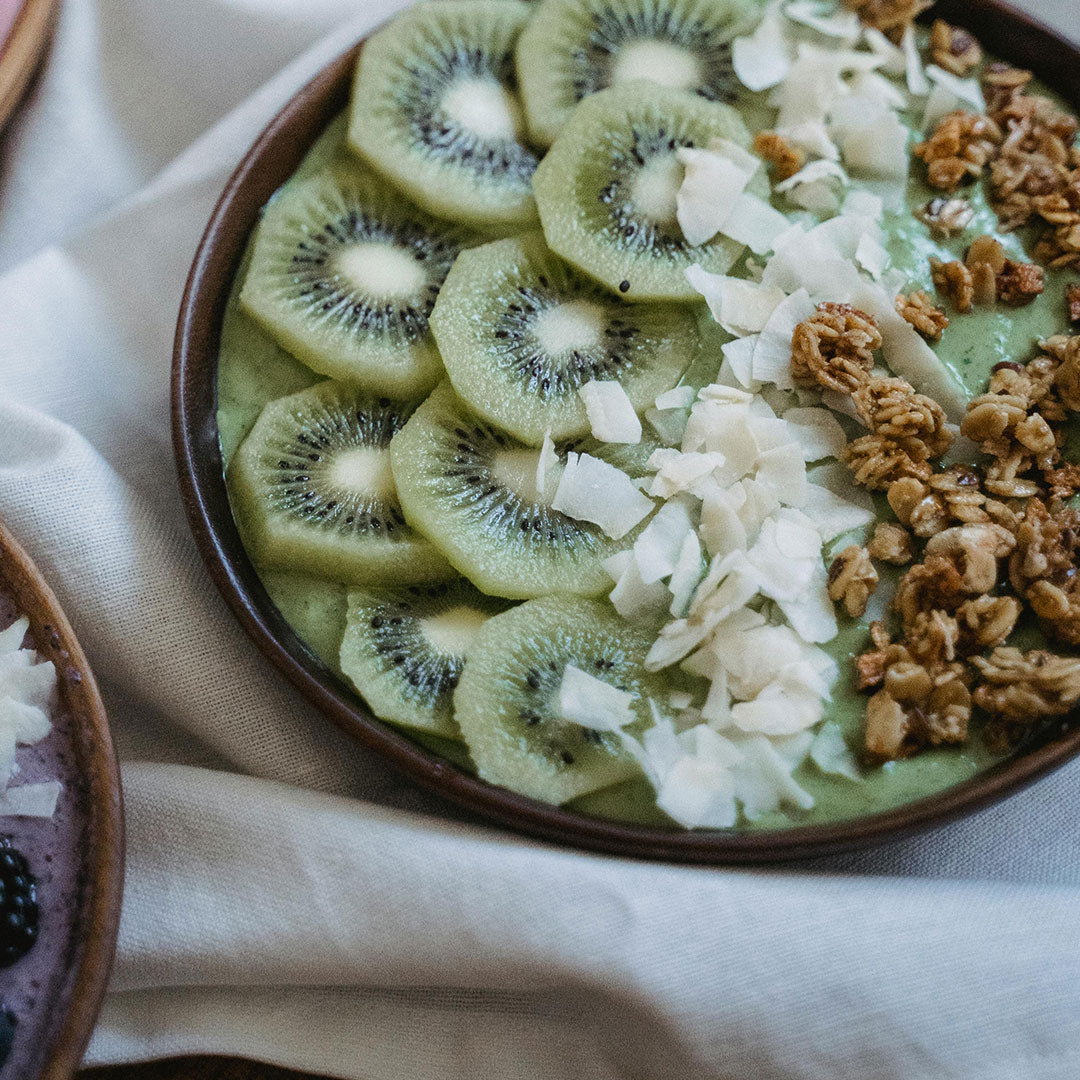 Summer Spirulina Smoothie Bowl