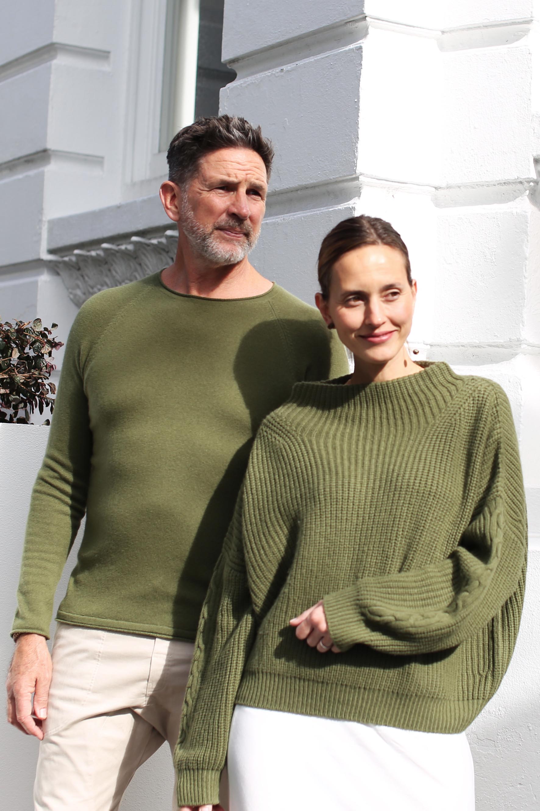 Zen Luxe Raglan 2.0 Olive / S/M Zen Luxe Raglan 2.0 | WE-AR Sustainable Yoga & Loungewear NZ