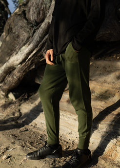 Cashmere Cuffed Jogger aleppo pine / XS