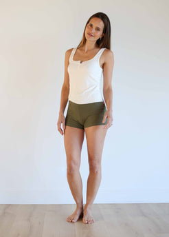 Basika Booti Shorts Basika Booti Shorts