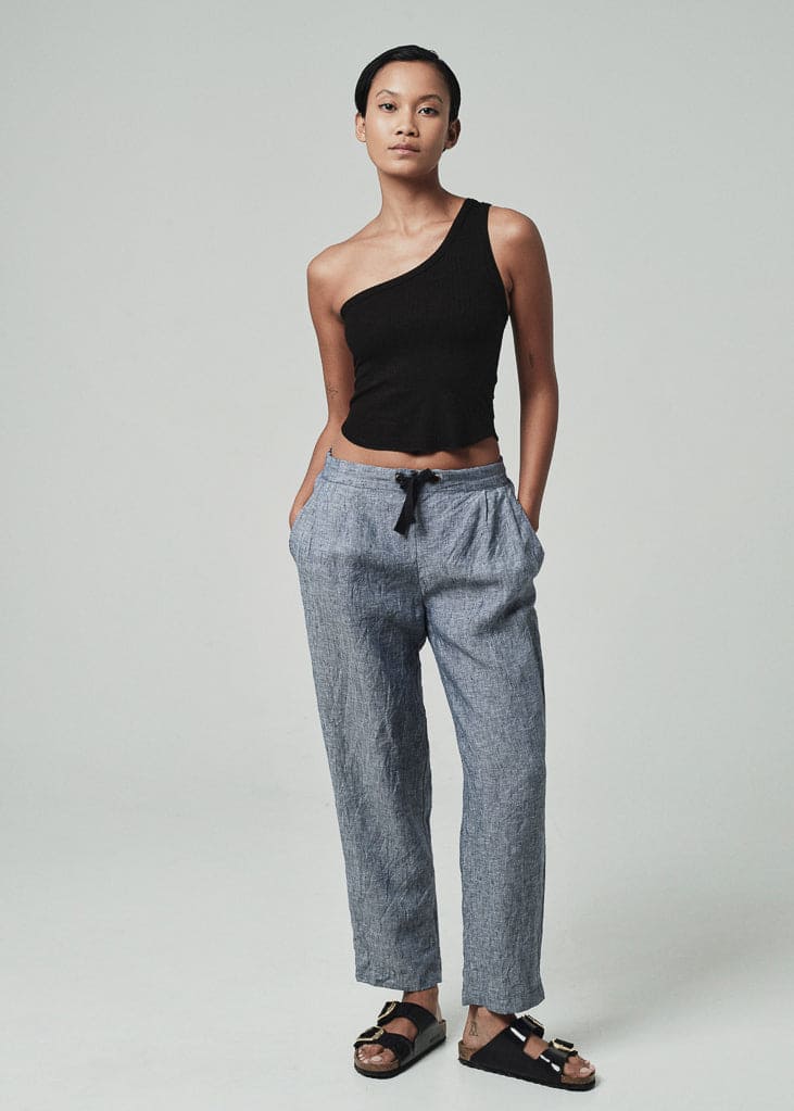 Asym Shelf Bra black / XS Asym Shelf Bra