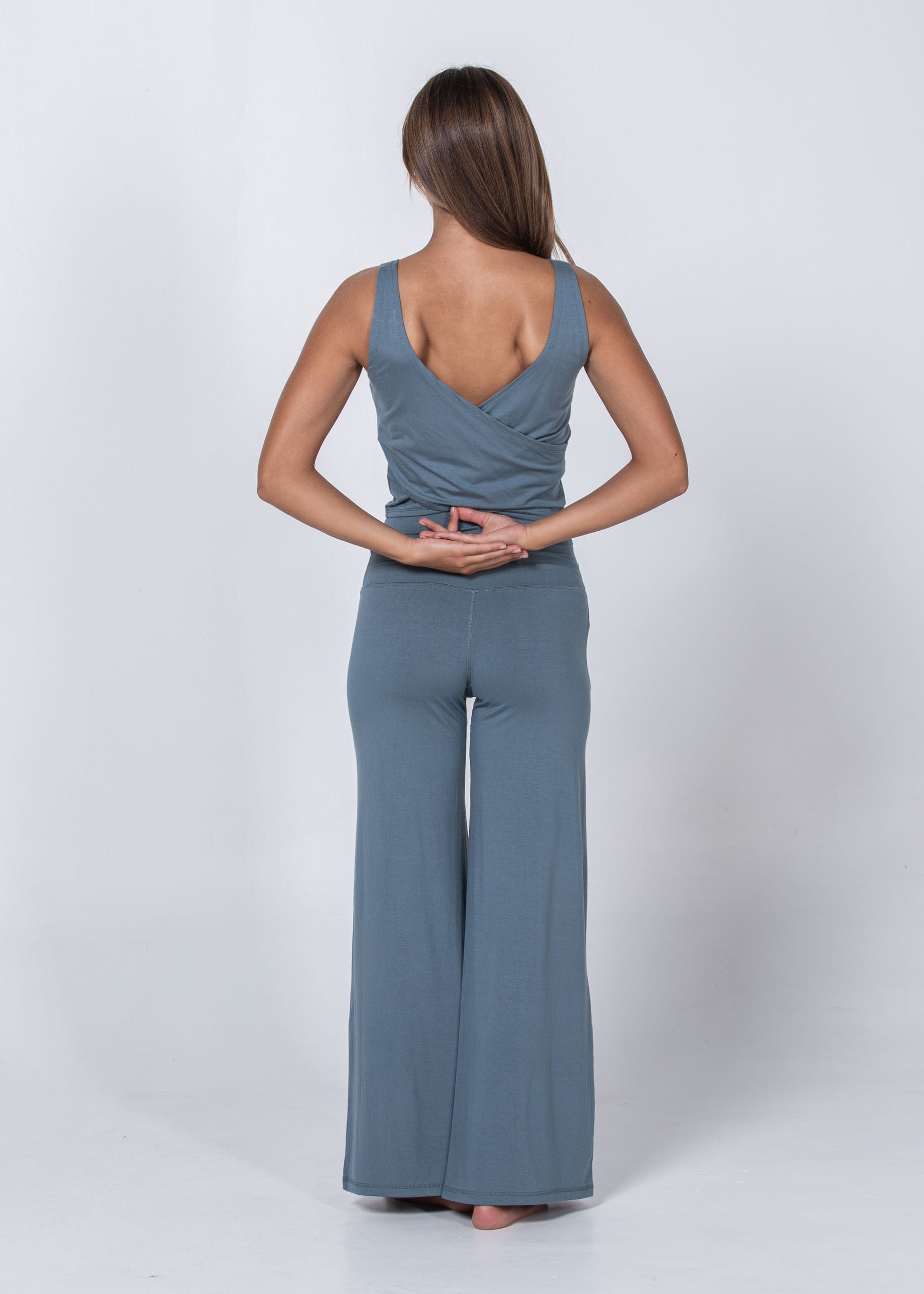 Origami Set - Oceania WE-AR Origami Set in Oceania | Yoga & Off-Duty Wear